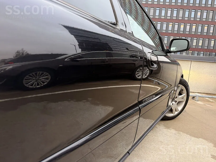 Volvo V70 2005 photo 5