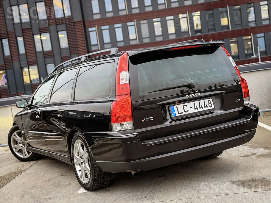 Volvo V70 2005 photo 3