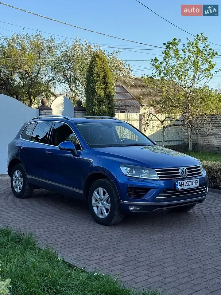 Volkswagen Touareg 2015 photo 3