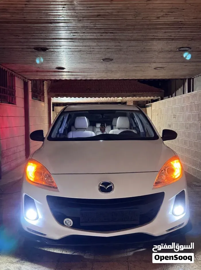 Mazda 3 2013 photo 5