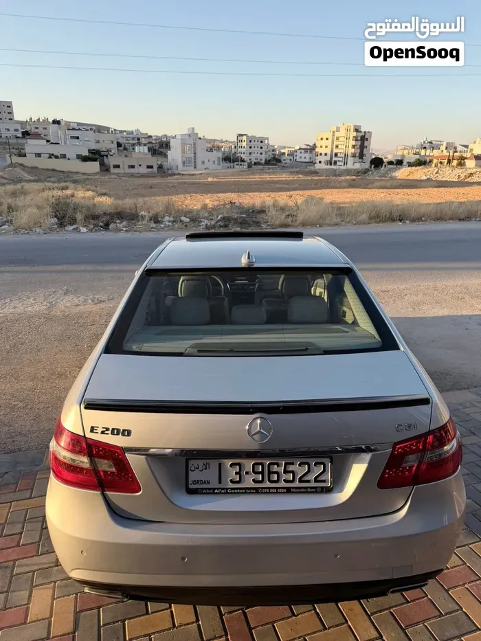 Mercedes-Benz E-Class 2011 photo 3