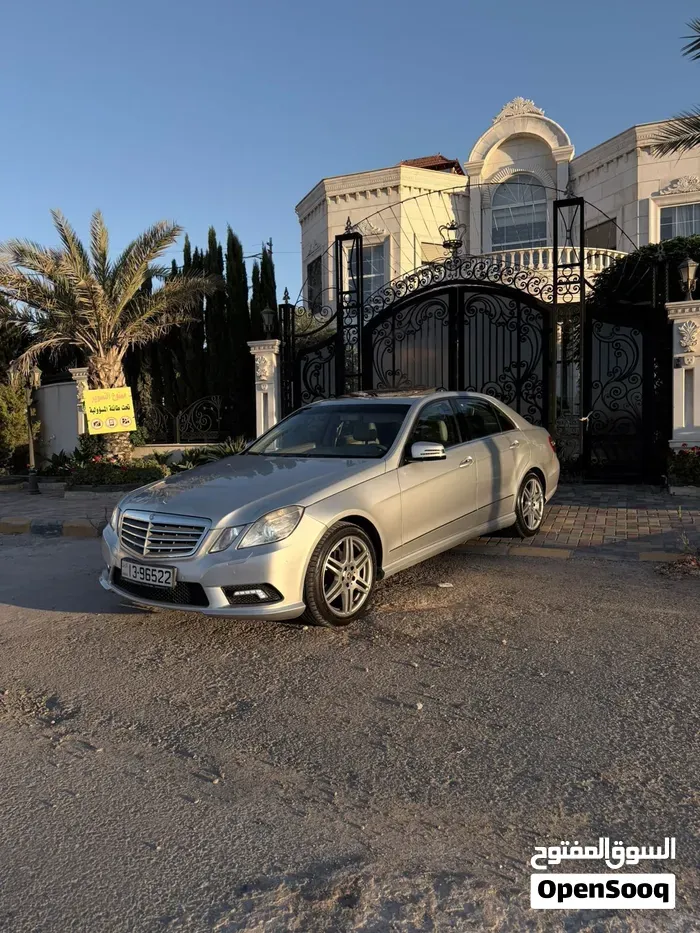 Mercedes-Benz E-Class 2011 photo 4