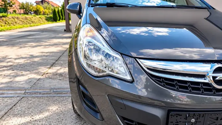 Opel Corsa D 2011 photo 5