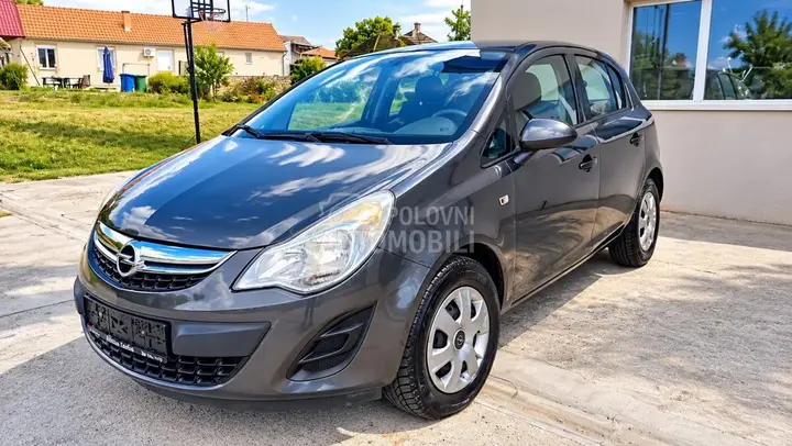 Opel Corsa D 2011 photo 2