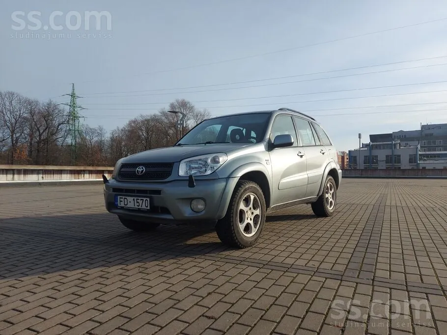 Toyota Rav4 2004 photo 5