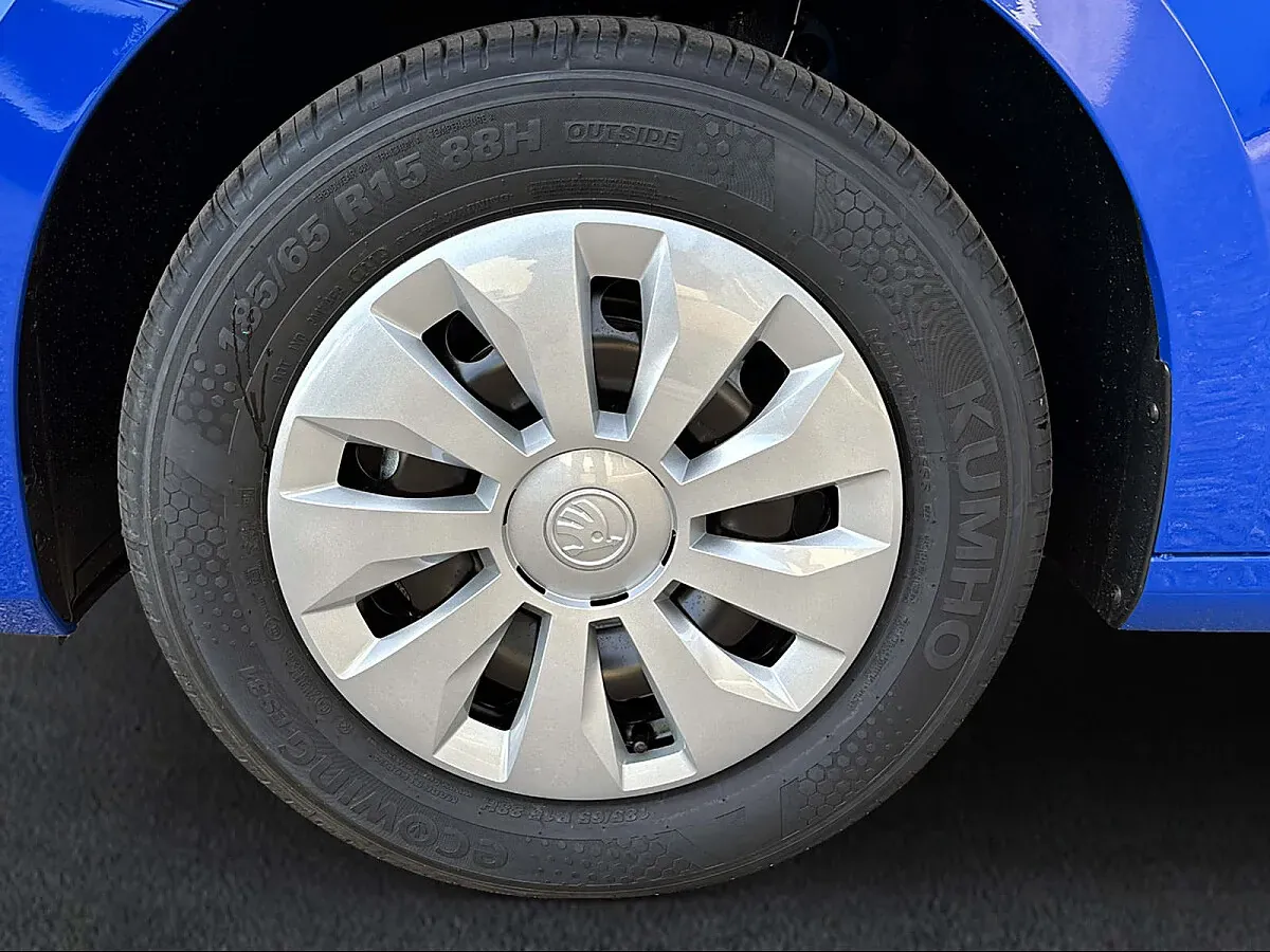 Skoda Fabia photo 3