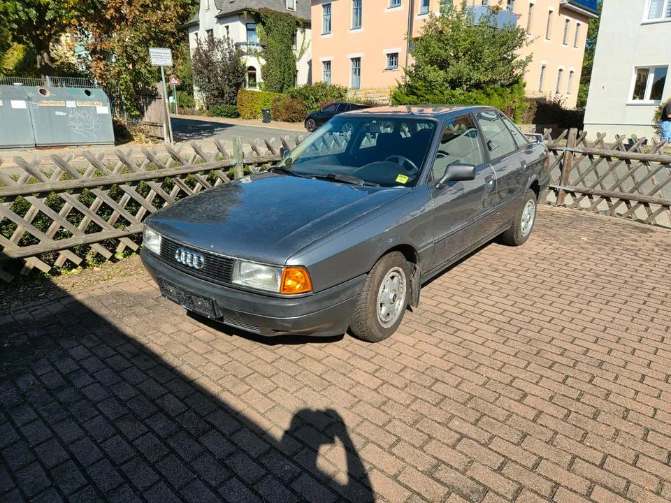 Audi 80