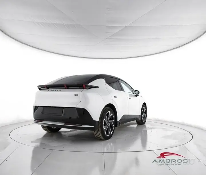 Lynk & Co 02 More 2026 photo 3