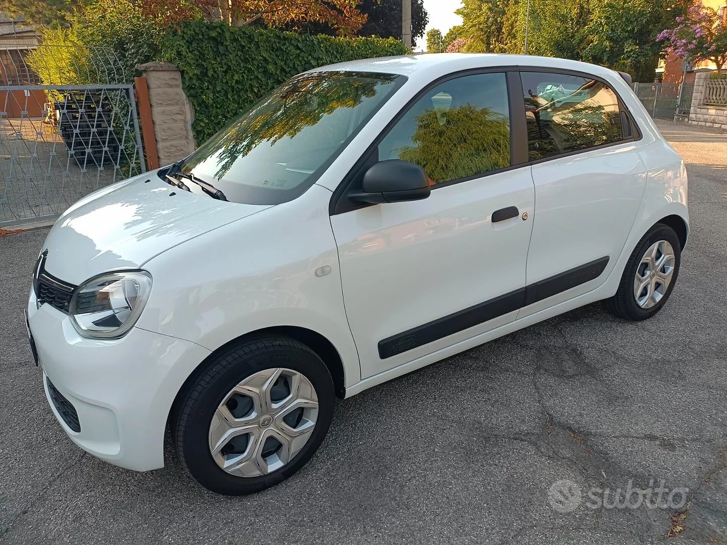Renault Twingo 2023 photo 4