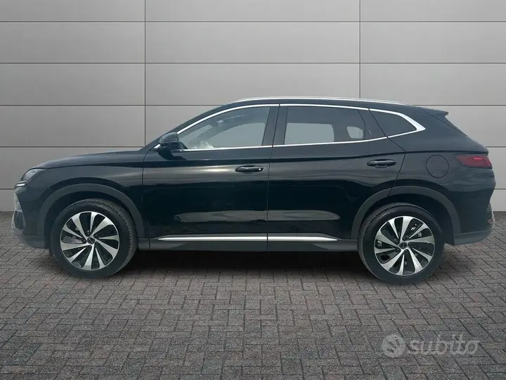 BYD Seal U 2025 photo 2