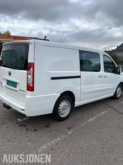 Toyota Proace 2015 photo 3