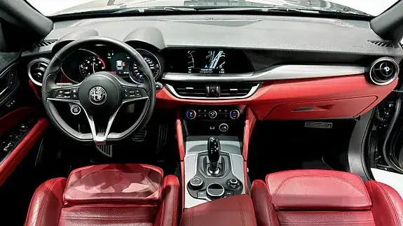 Alfa Romeo Stelvio 2018 photo 4