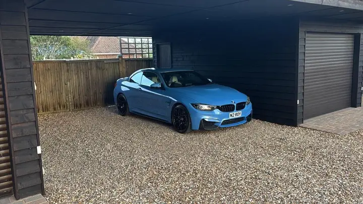 BMW M4 2018 photo 2