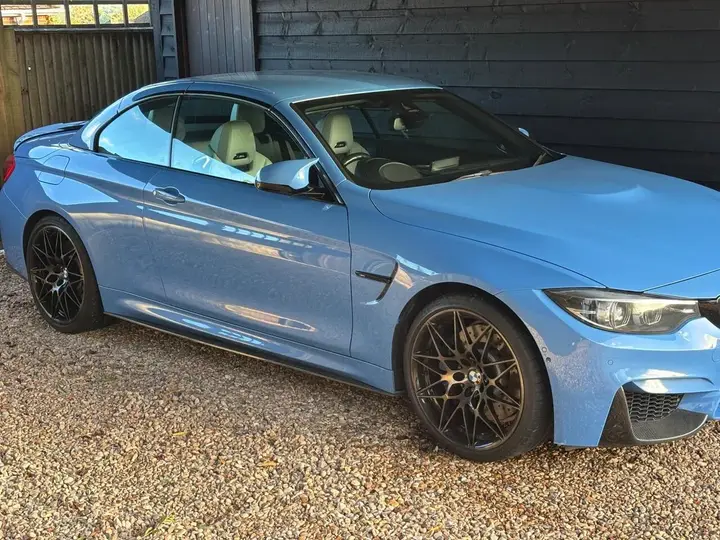BMW M4 2018 photo 4