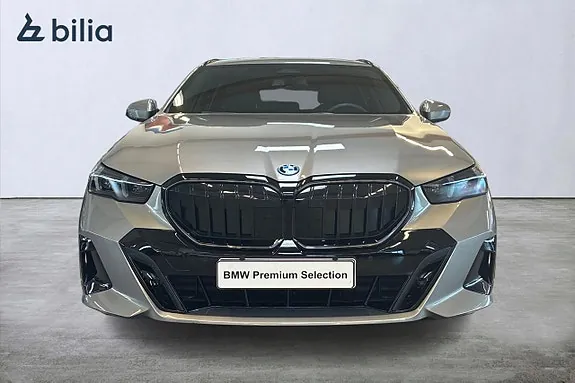 BMW 530E 2026 photo 5