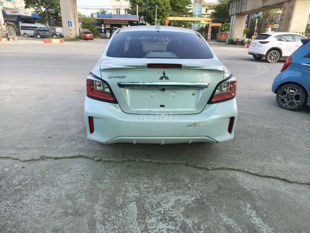 Mitsubishi Attrage 2020 photo 5