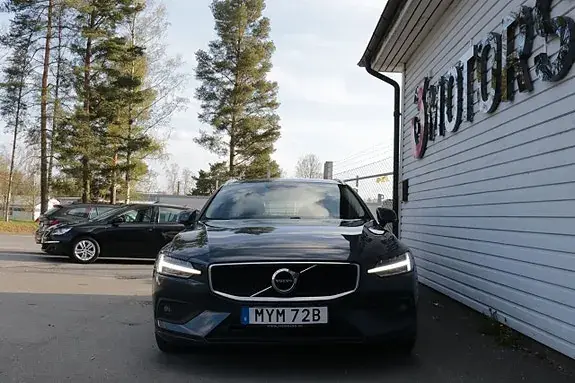 Volvo V60 2020 photo 2