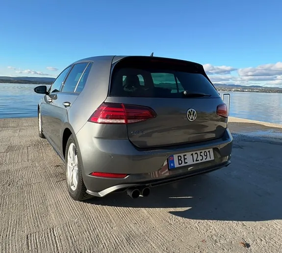 Volkswagen Golf Vii 2017 photo 3