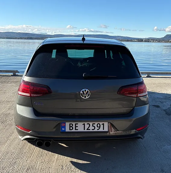 Volkswagen Golf Vii 2017 photo 2