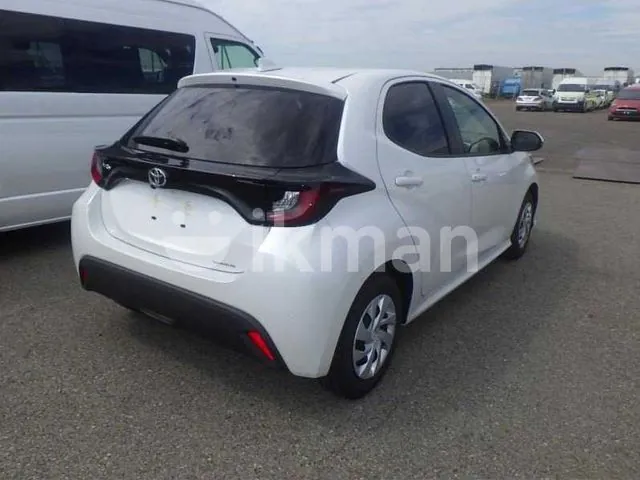 Toyota Yaris 2026 photo 2