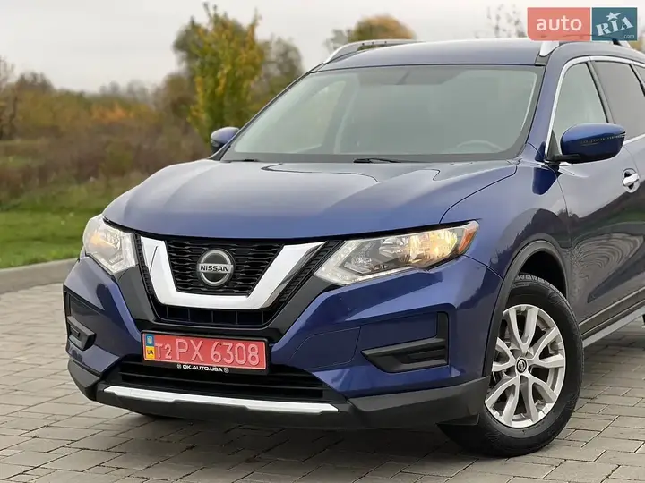 Nissan Rogue 2018 photo 2
