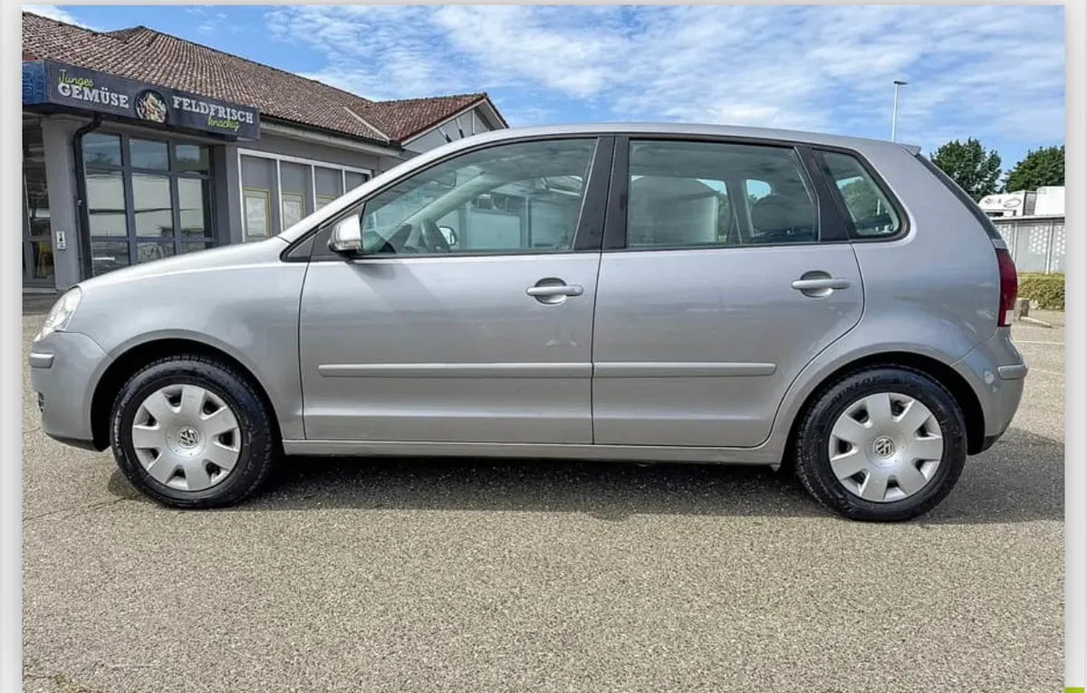 Volkswagen Polo 2007 photo 2