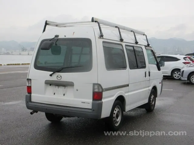 Mazda Bongo 2013 photo 4