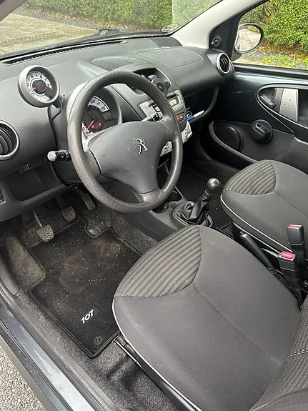 Peugeot 107 2014 photo 5