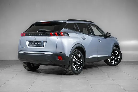 Peugeot E-2008 2021 photo 4