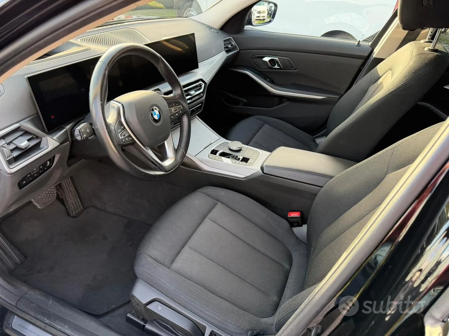 BMW 3 Series 2023 photo 5