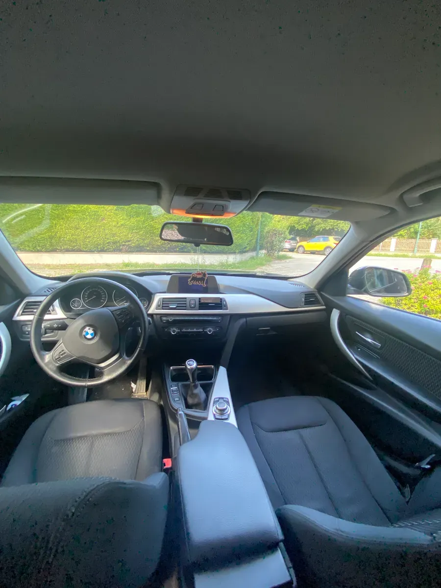BMW 3 Series 2014 photo 2
