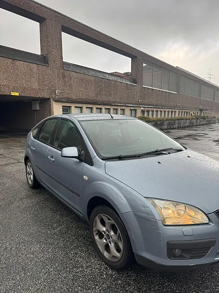 Ford Focus 2007 photo 4