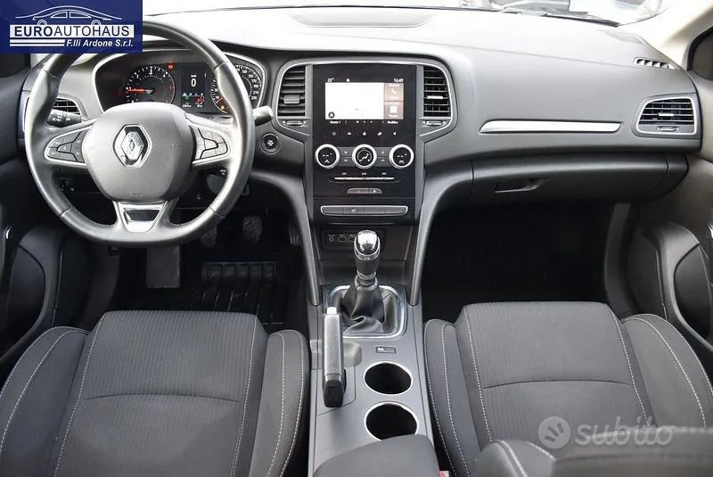 Renault Megane 2022 photo 5