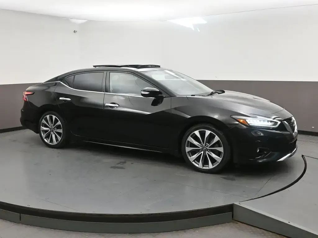 Nissan Maxima