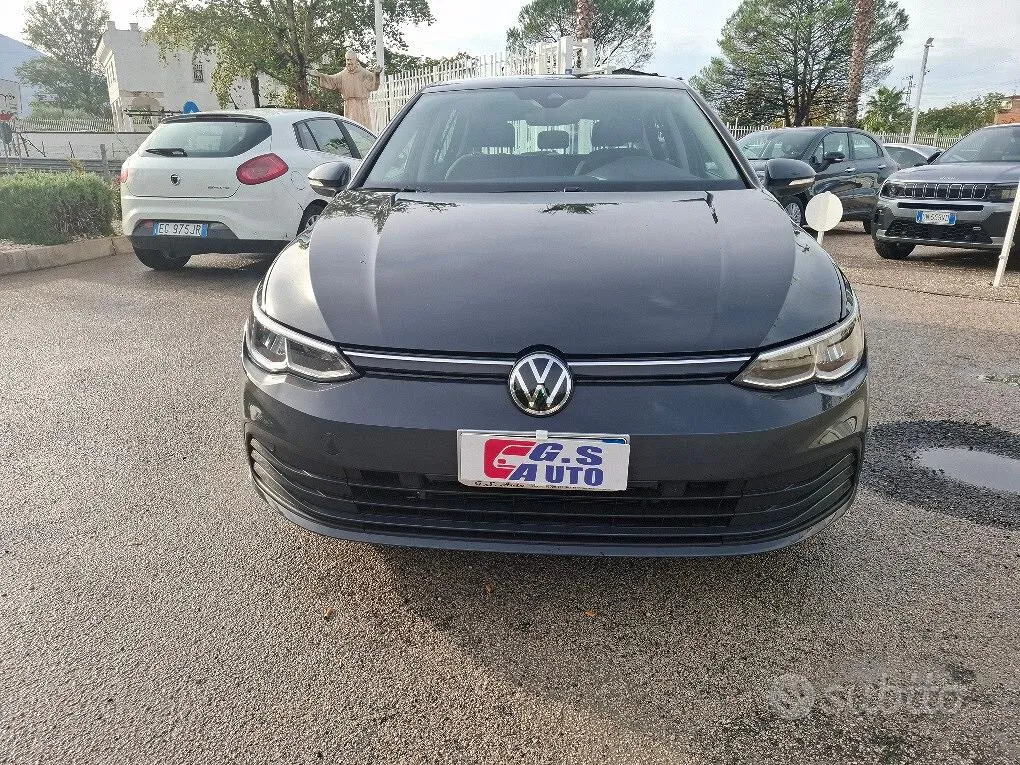 Volkswagen Golf 2021 photo 2