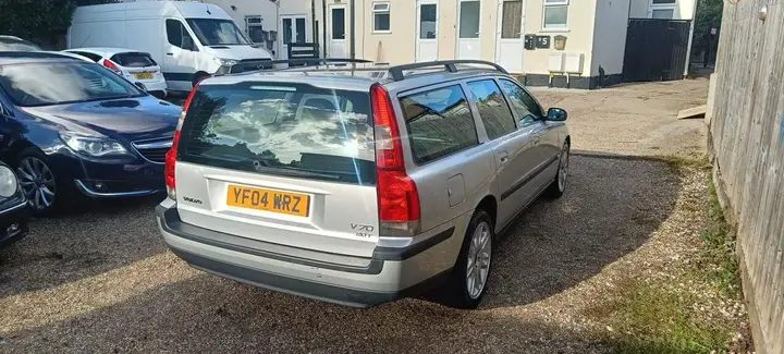 Volvo V70 2004 photo 4