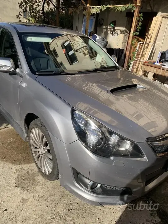 Subaru Legacy 2010 photo 4