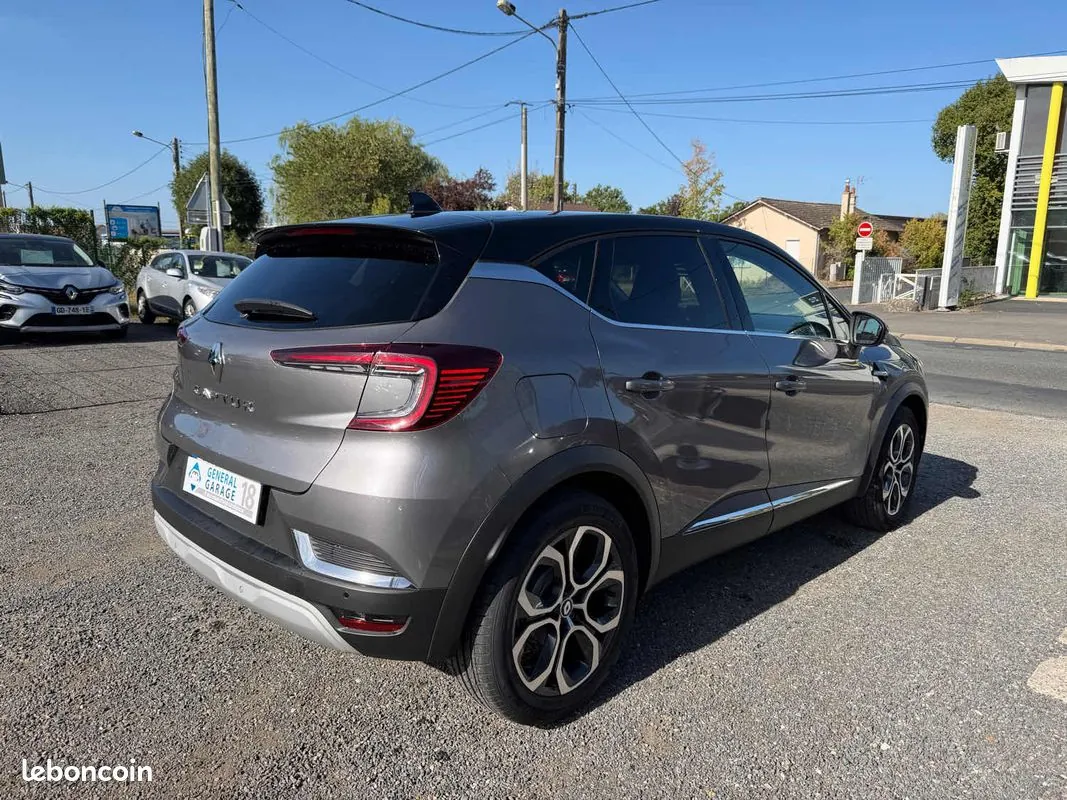 Renault Captur 2022 photo 4