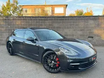Porsche Panamera 2018 photo 3