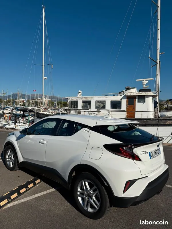 Toyota C-Hr 2022 photo 5