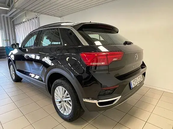 Volkswagen T-Roc 2021 photo 3