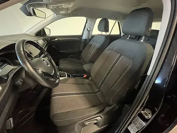 Volkswagen T-Roc 2021 photo 4