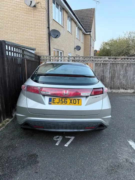 Honda Civic 2007 photo 2