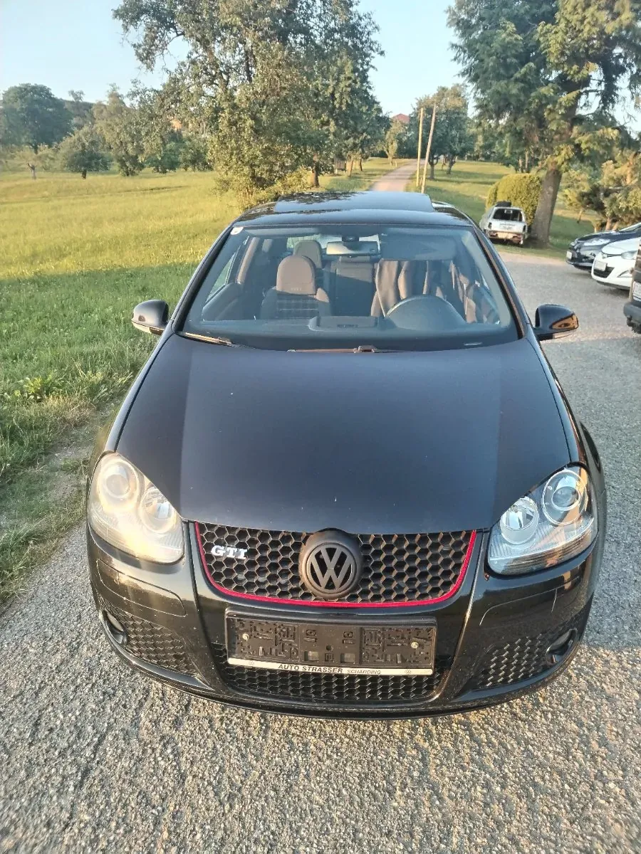 Volkswagen Golf 2006 photo 2