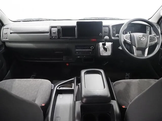 Toyota Hiace Wagon 2026 photo 5