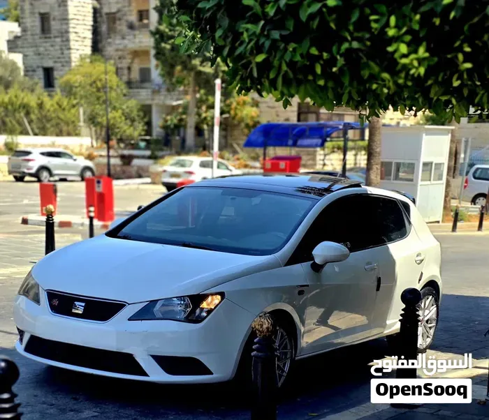 Seat Ibiza 2018 photo 3