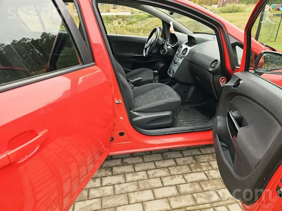 Opel Corsa 2014 photo 4