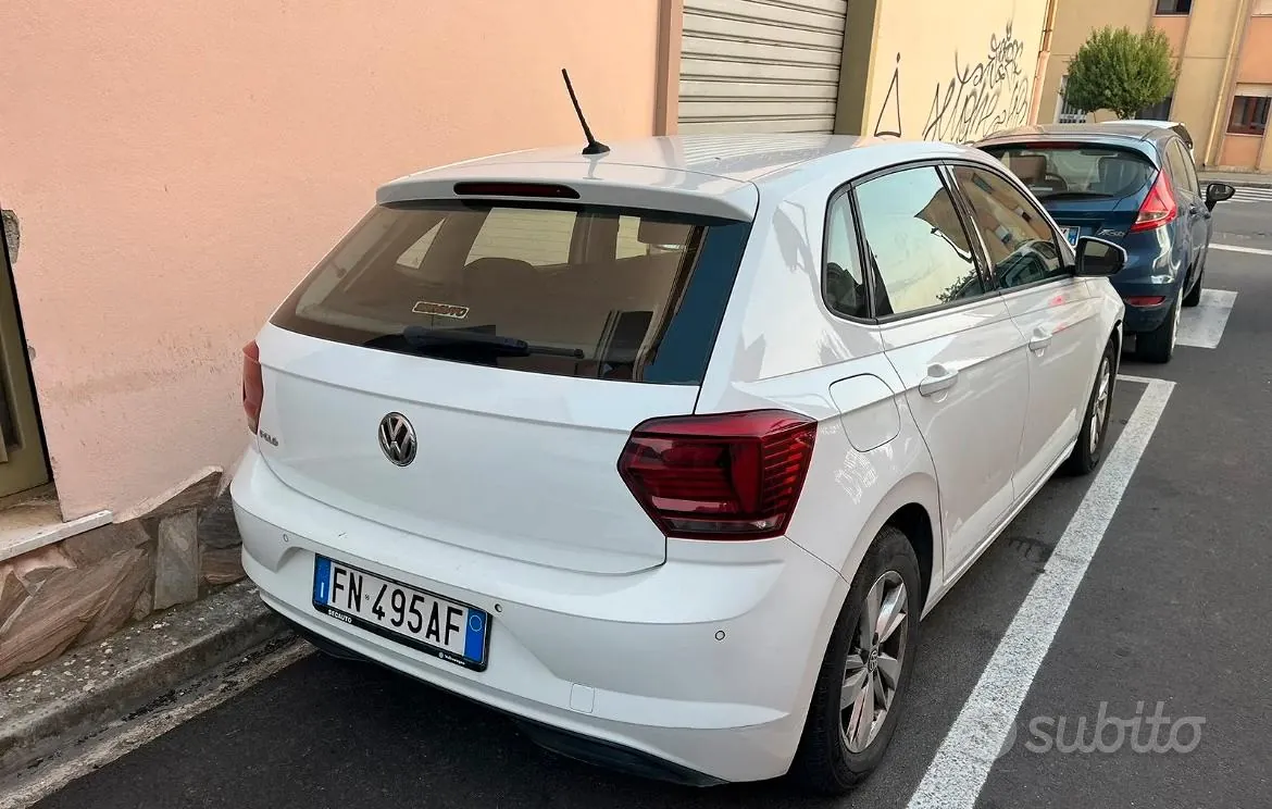 Volkswagen Polo 2018 photo 2