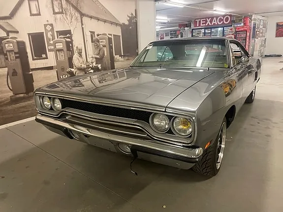 Plymouth Satellite