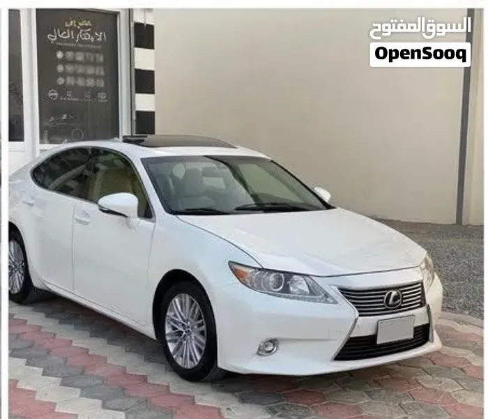 Lexus Es 350 2015 photo 2